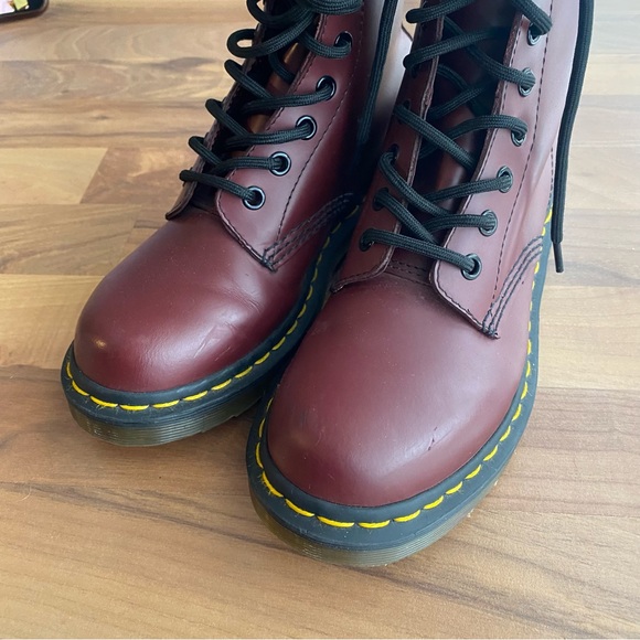 Cherry red Dr Marten boots - Picture 9 of 15